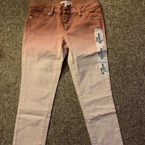 BCBGeneration Denim - NWT BCBGENERATION Skinny Cropped Ankle Pants 25